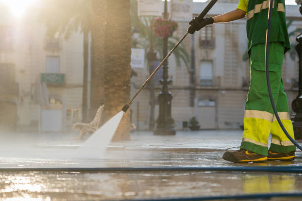 Best Playground Equipment Cleaning  in Elmsford, NY